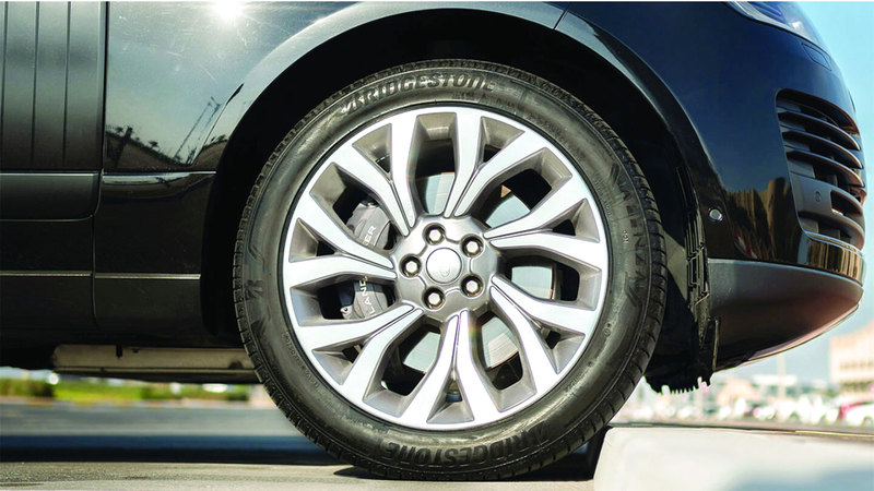 إجراءات استباقية للقيادة الآمنة تحت الأمطار