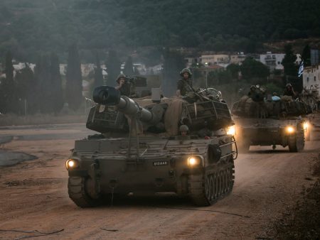 حزب الله يقصف مستوطنة ميرون ومحيطها بوابل من الصواريخ