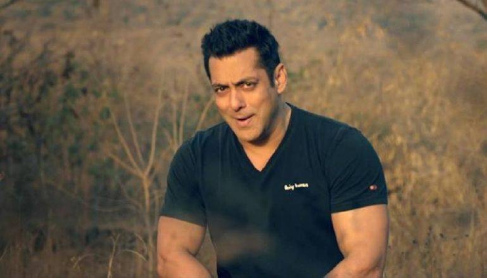 عصابة تطلق النار على منزل النجم الهندي سلمان خان