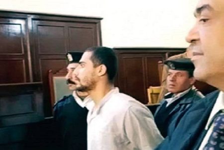 مصر: إحالة أوراق مدرس الفيزياء المتهم بقتل طالب الدقهلية إلى المفتي تمهيداً لإعدامه