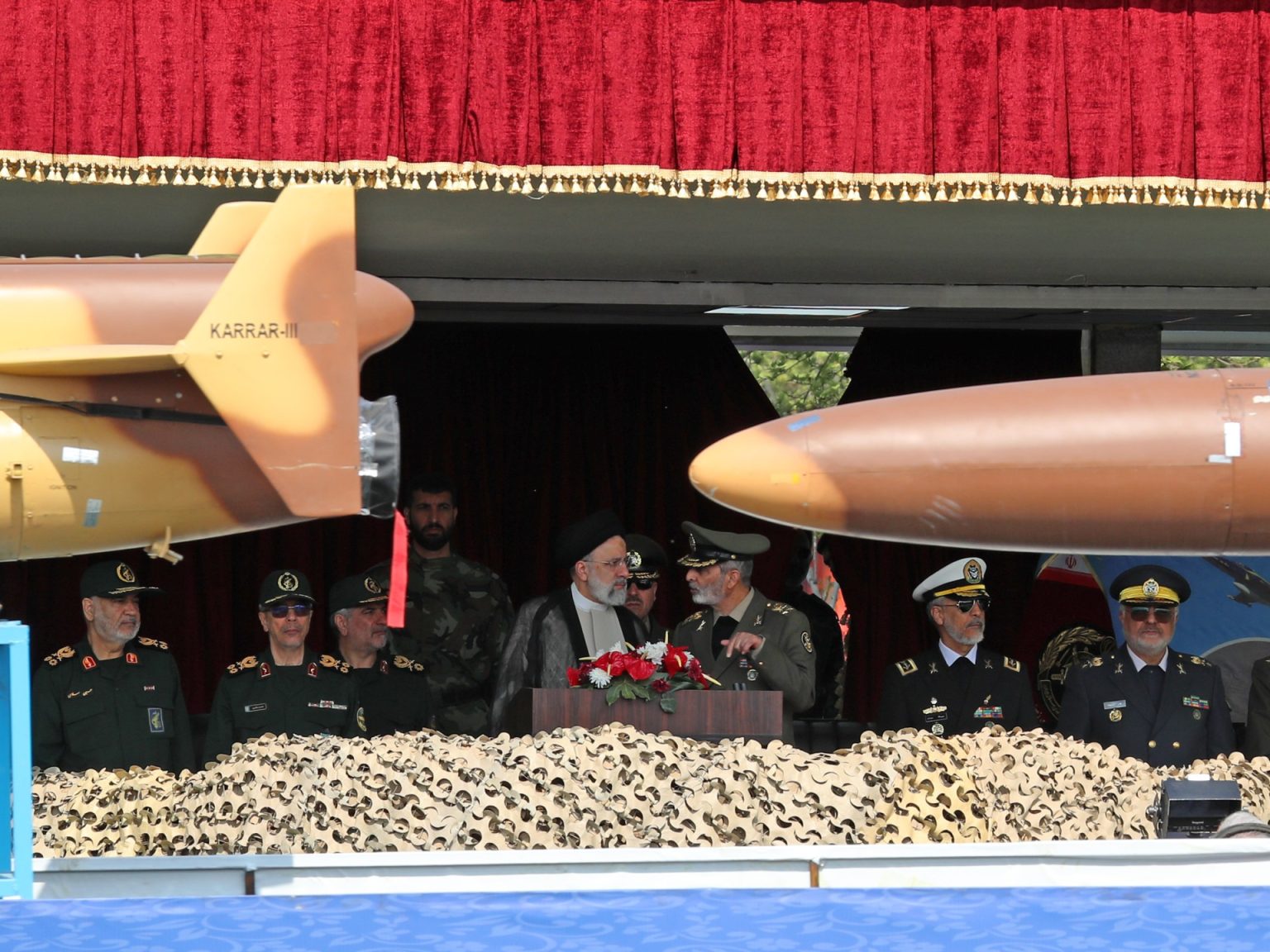 رئيسي: أي تحرك ضدنا سيواجه برد حاسم