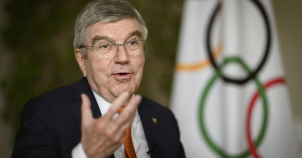 باخ: ستتم دعوة رياضيين فلسطينيين الى اولمبياد باريس