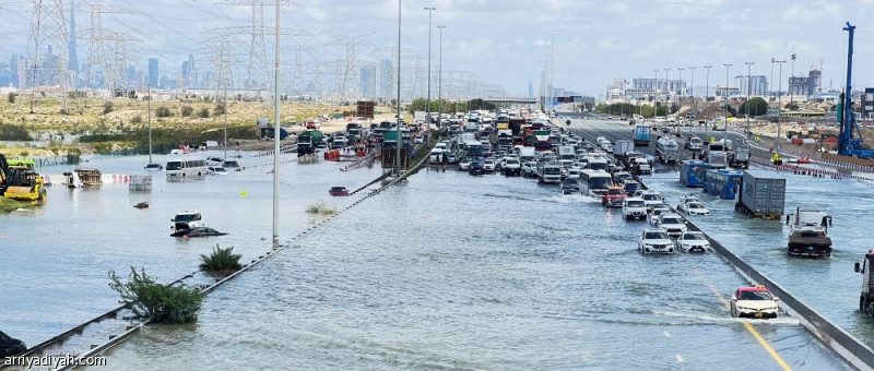مطار دبي ينصح بعدم السفر دون «ضرورة قصوى»