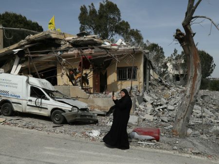 حزب الله يعلن تنفيذ هجوم مركب بالمسيّرات ومقاتلات إسرائيل تغير على مناطق مدنية