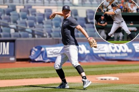 دي جي ليماهيو يخرج من أول مباراة له بعد التأهيل بعد ضربة واحدة في مباراة يانكيز بسبب الإصابة