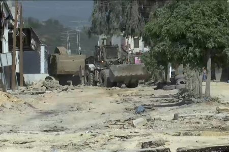 3 شهداء واقتحامات واسعة للاحتلال بمعظم أنحاء الضفة