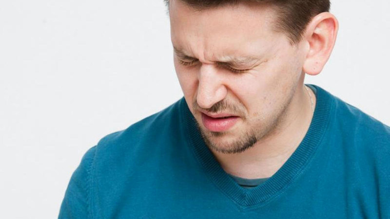 أعراض الانزلاق الغضروفي الصدري