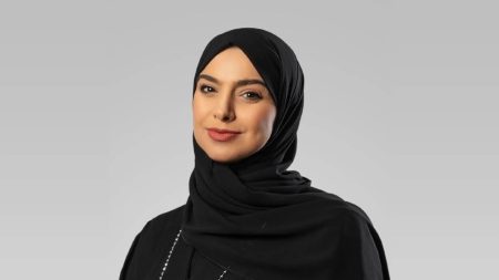 آمنة الضحاك: اعتماد الإقامة الزرقاء يعزز العمل المناخي