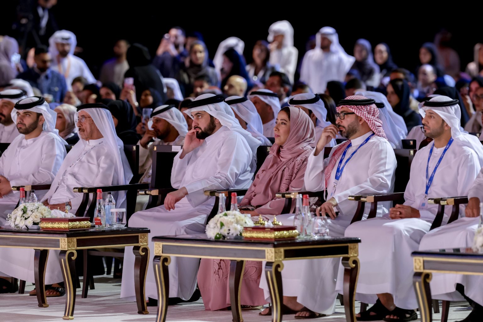 أحمد بن محمد يشهد افتتاح “قمة الإعلام العربي 2024 ” في دبي