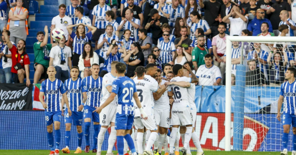 الليغا: جيرونا يسقط في فخ التعادل امام الافيس ويقدم هدية ثمينة لـ برشلونة