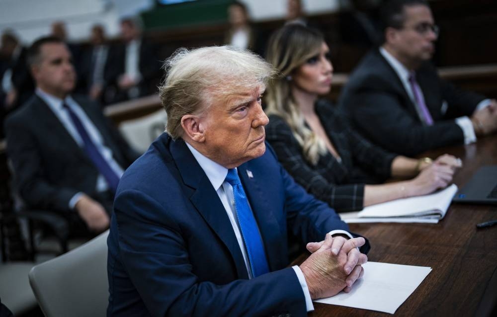 تغريم ترمب 9 آلاف دولار لإهانته المحكمة