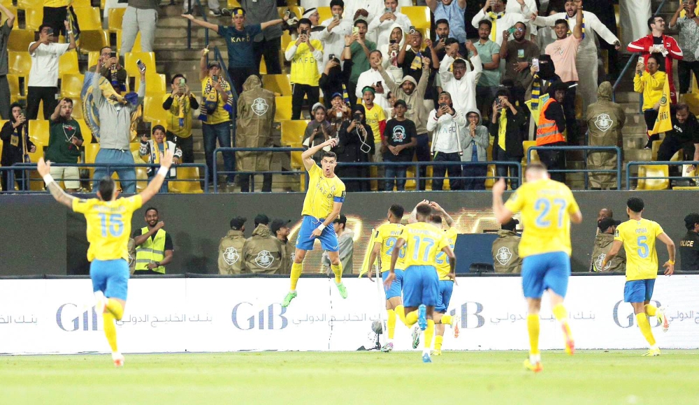 النصر يواجه الهلال في نهائي كأس الملك