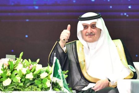 أمير تبوك: ليالي الحصاد والتخرج من أسعد الليالي التي أحضرها لتخريج أبنائي وبناتي