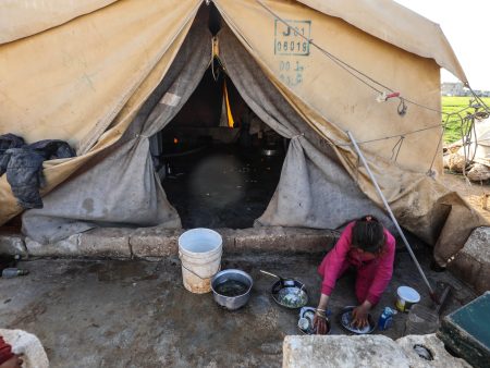 مسؤول أممي يحث المانحين على تمويل احتياجات ملايين السوريين