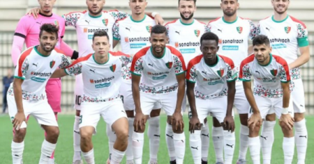 مولودية الجزائر يحصد لقب الدوري الجزائري