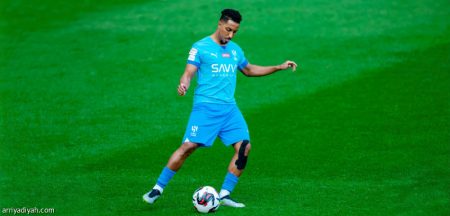 خيمينيز يعارض مشاركة سالم أمام النصر