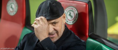 زكري: أضعنا فرصا سهلة والبقاء بأيدينا