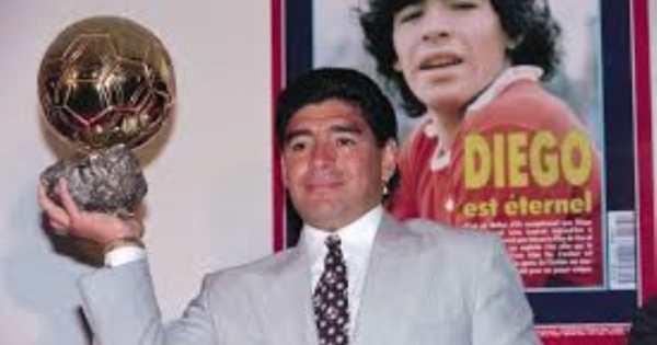 الكرة الذهبية لـ مارادونا تعرض في مزاد استثنائي