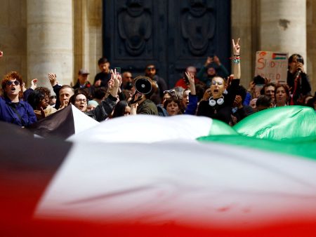 الاحتجاجات تتوسع في جامعات بريطانيا وفرنسا وتصل سويسرا