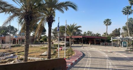 الفصائل الفلسطينية: لن نقبل فرض أي وصاية على معبر رفح