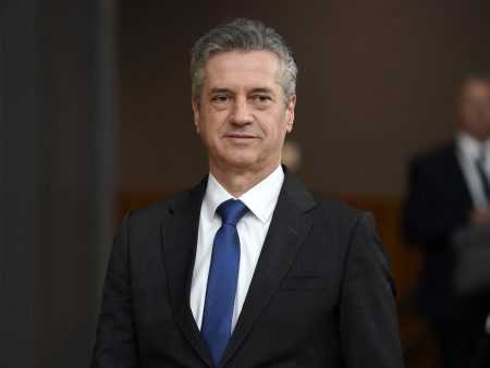 رئيس وزراء سلوفينيا: سنعترف بالدولة الفلسطينية الشهر المقبل