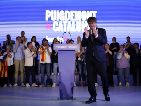 إسبانيا.. انتخابات كتالونيا فرصة جديدة للزعيم الانفصالي