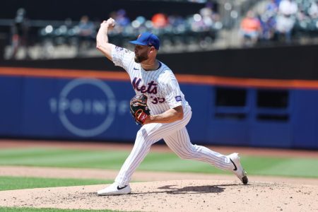 ميتس ادريان هاوسر يحصل على فرصة أخرى لإثبات نفسه مع فرصة البدء