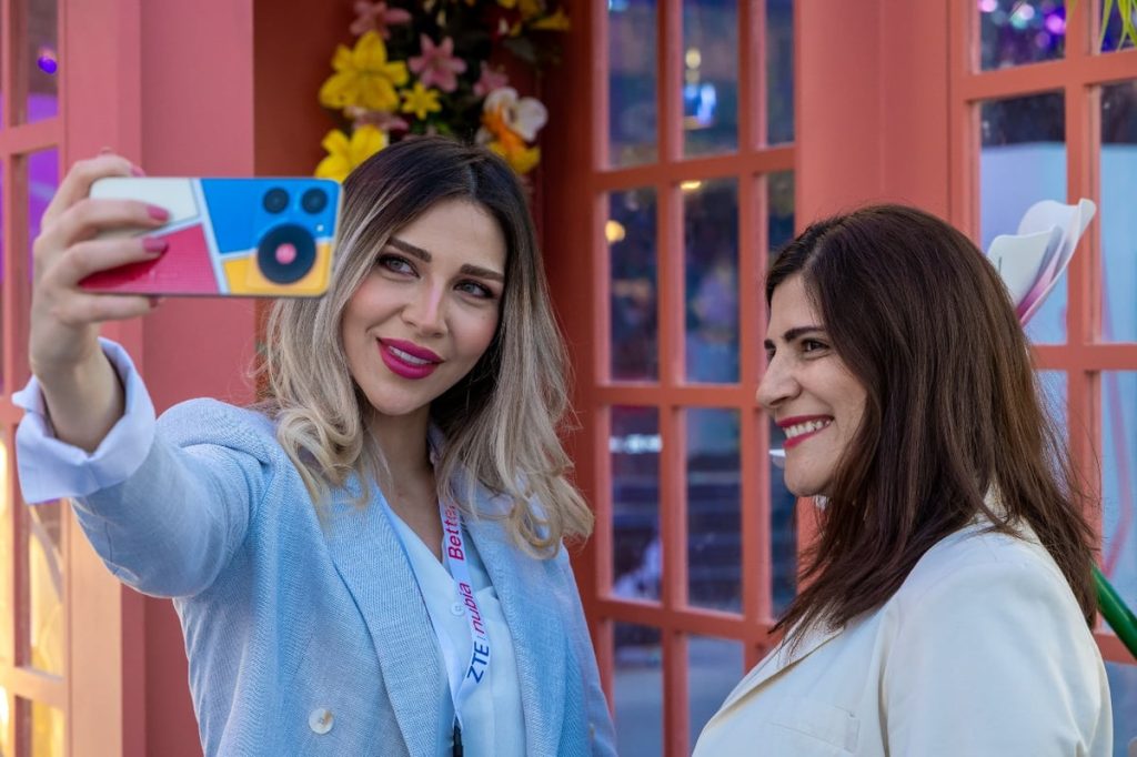 «ZTE» تكشف عن أحدث هواتف nubia وBlade في حدث كبير في بوليفارد رياض سيتي