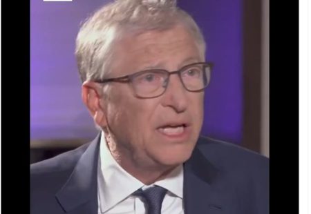 بالفيديو.. بيل جيتس: على السعوديين أن يفتخروا بكرم بلادهم ومشاركتها في القضاء على شلل الأطفال