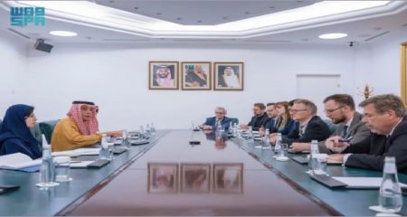 الجبير يبحث العلاقات الثنائية مع وفد من كبار الخبراء وممثلي الحكومة الألمانية