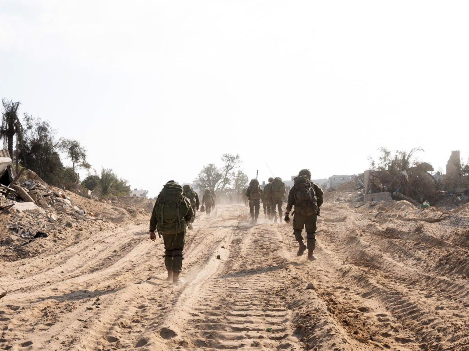 مسؤولون إسرائيليون يقرّون بفشلهم في 7 أكتوبر وتكبد الخسائر بغزة