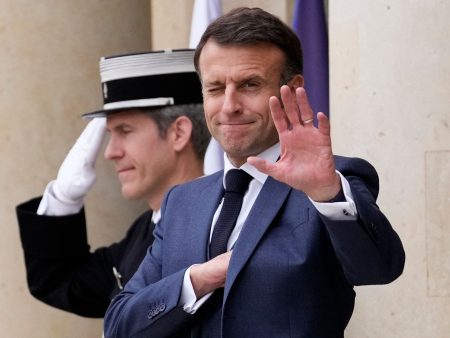 الكرملين: تصريحات ماكرون عن إرسال قوات لأوكرانيا خطِرة للغاية