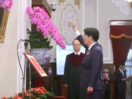 الرئيس التايواني الجديد يؤدي اليمين الدستورية ويوجه رسالة لبكين