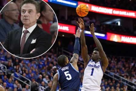 سانت جونز وريك بيتينو يسعون لمساعدة كاداري ريتشموند على تحسين رميه من ثلاث نقاط