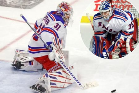 rewrite this title in Arabic Rangers’ Igor Shesterkin matches Mike Richter’s franchise-best playoff winning streak