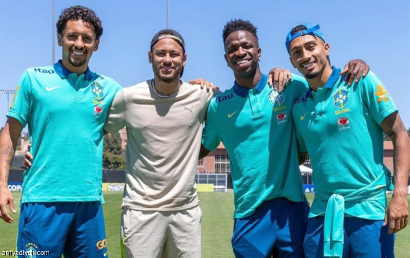 نيمار يظهر في معسكر البرازيل