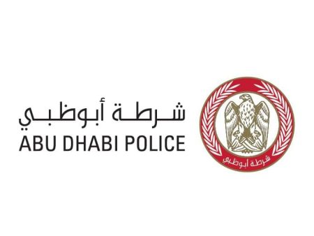 أبوظبي.. التعامل مع حريق في مستودع بمنطقة المصفح الصناعية