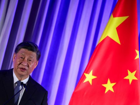 ما سر الكهف الذي غيّر زعيم الصين ودفعه لتحدي أميركا بكل قوة؟