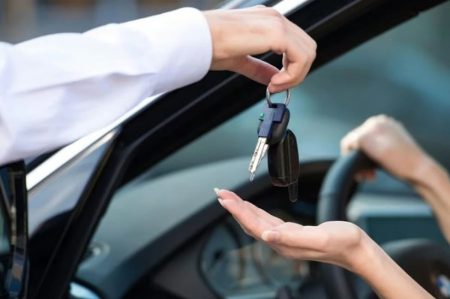 بشرطين.. المرور: وجود المخالفات على المالك لا يمنع نقل ملكية المركبة