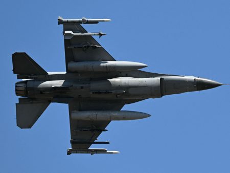 ثورة الحاسة السادسة تحيل المقاتلات التقليدية إلى وحش محلّق