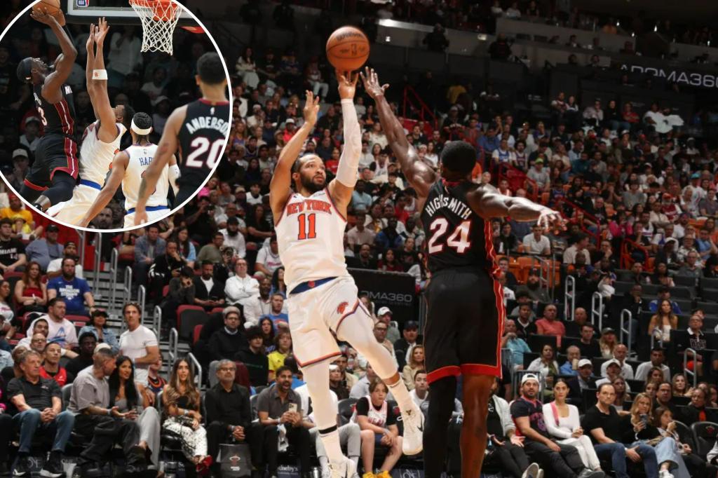 rewrite this title in Arabic Jalen Brunson comes up clutch again as Knicks escape with thrilling OT win over Heat