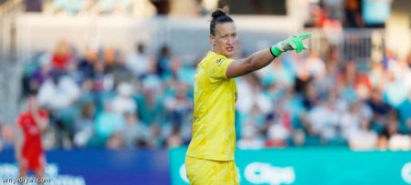 ألموث: الأمومة أبعدتني عن الرياضة