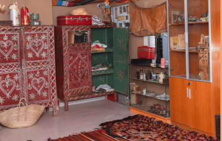 12 ألف قطعة أثرية بمتحف الجموم تبرز التراث الثقافي والتاريخي للمنطقة