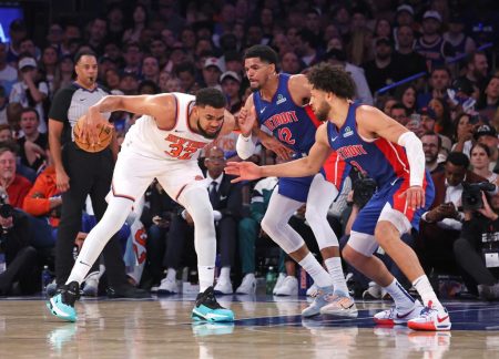 rewrite this title in Arabic Why the Knicks can’t afford to let the Pistons resurrect themselves in Game 2