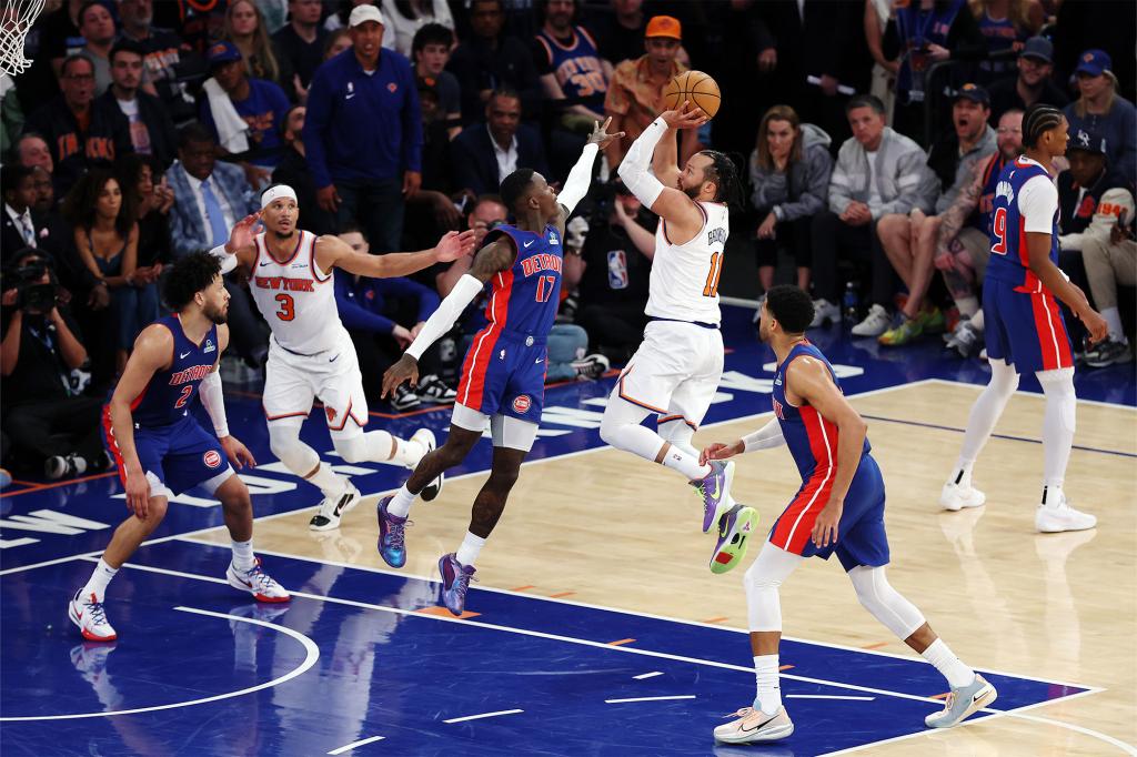 rewrite this title in Arabic Knicks and Pistons meet for Game 2 tonight–Here’s how to watch for free