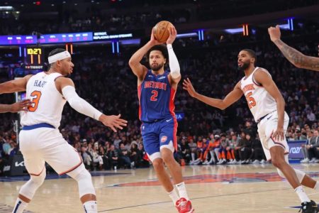 rewrite this title in Arabic Knicks’ first-round mission is simple: Stop the unstoppable Cade Cunningham
