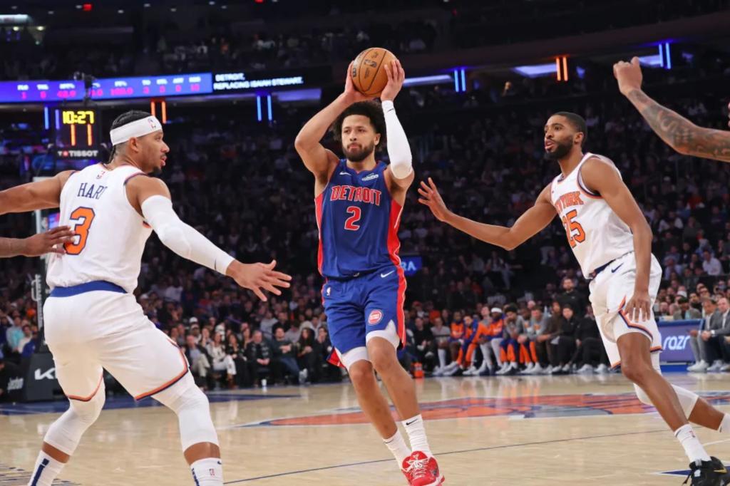 rewrite this title in Arabic Knicks’ first-round mission is simple: Stop the unstoppable Cade Cunningham