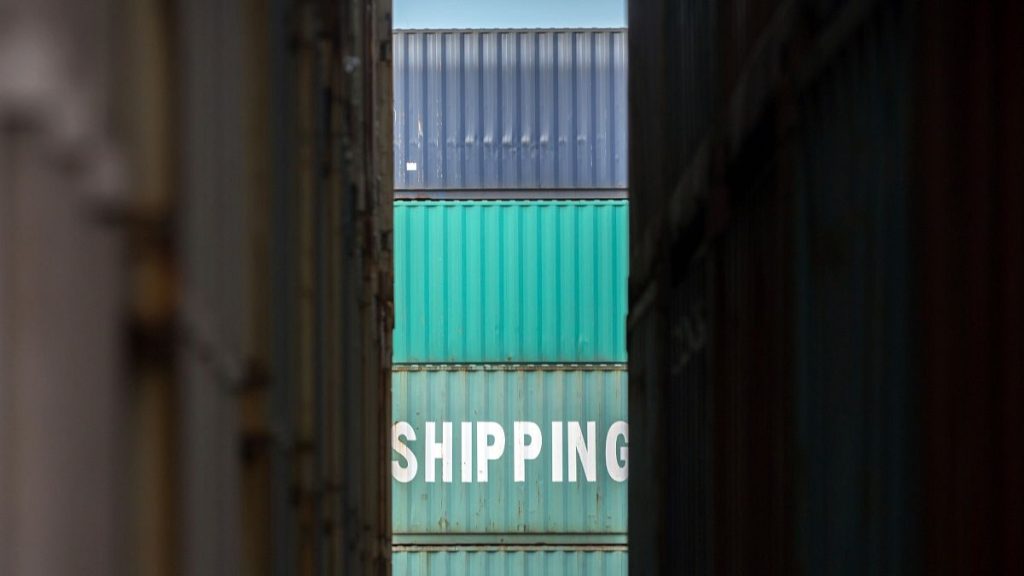 rewrite this title in Arabic New India-to-Europe ‘spice route’ gains traction amid global tensions