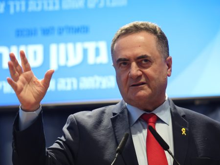 كاتس يهدد باغتيال خليل الحية والقيادي بالقسام عز الدين الحداد