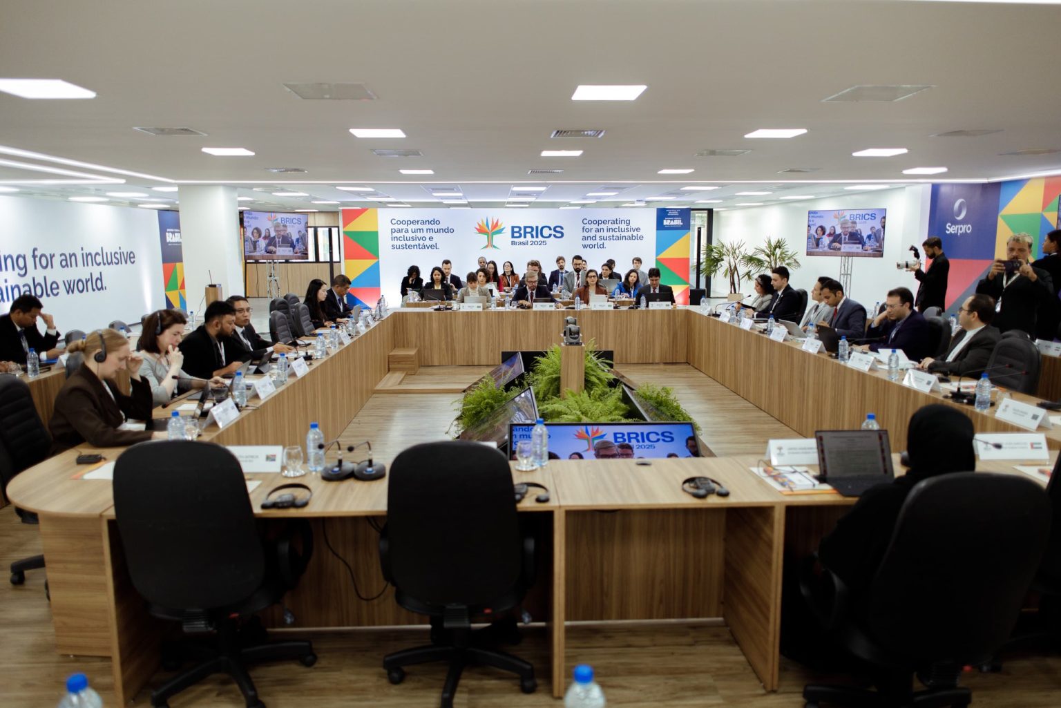 الإمارات تُشارك في اجتماع وزراء الطاقة لمجموعة “بريكس” بالبرازيل